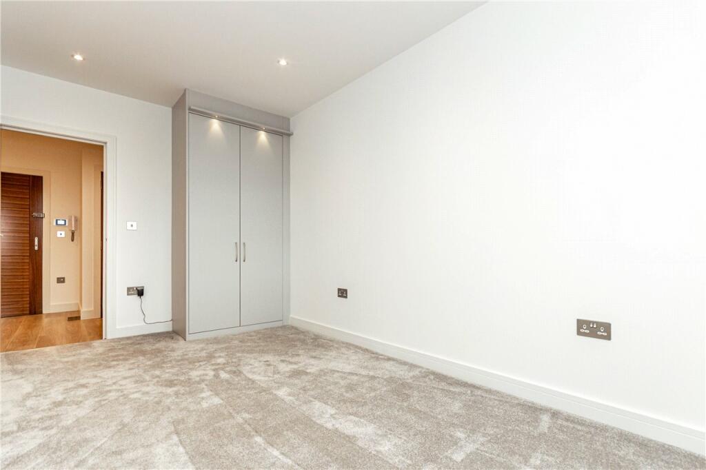 Additional image 10 of Stonehills, Welwyn Garden City, Hertfordshire