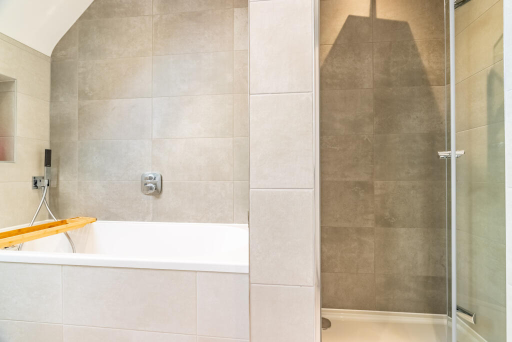 Additional image 20 of Mulberry Place, Smallford, St. Albans, Hertfordshire, AL4