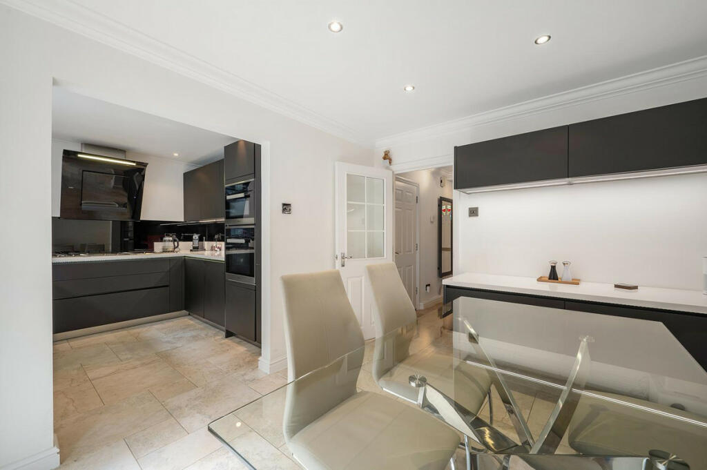 Additional image 4 of Symphony Court, Birmingham, West Midlands B16 8AD