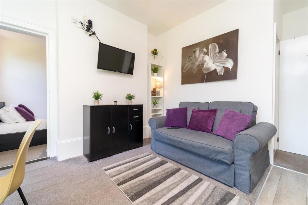 Additional image 4 of 7 School Road, Moseley, Birmingham