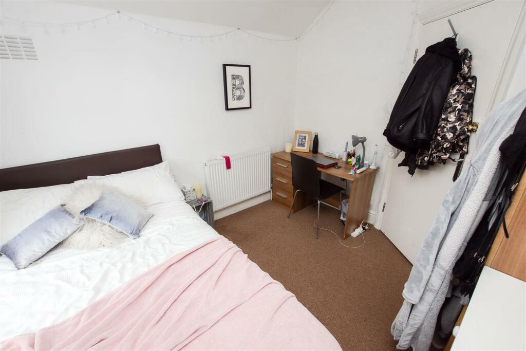 Additional image 8 of Warwards Lane, Birmingham