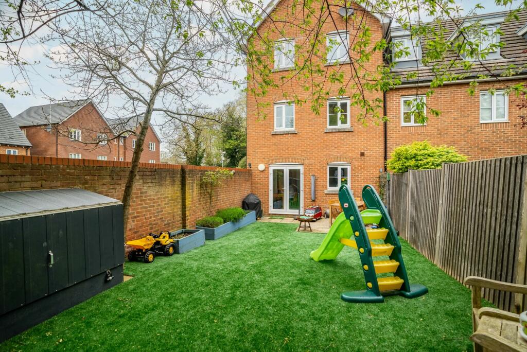 Additional image 16 of Centaurus Square, Curo Park, Frogmore, St. Albans, AL2