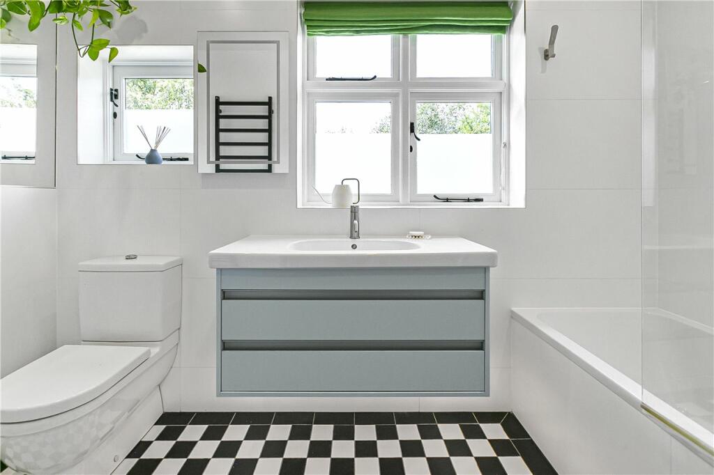 Additional image 23 of Sandridgebury Lane, St. Albans, Hertfordshire