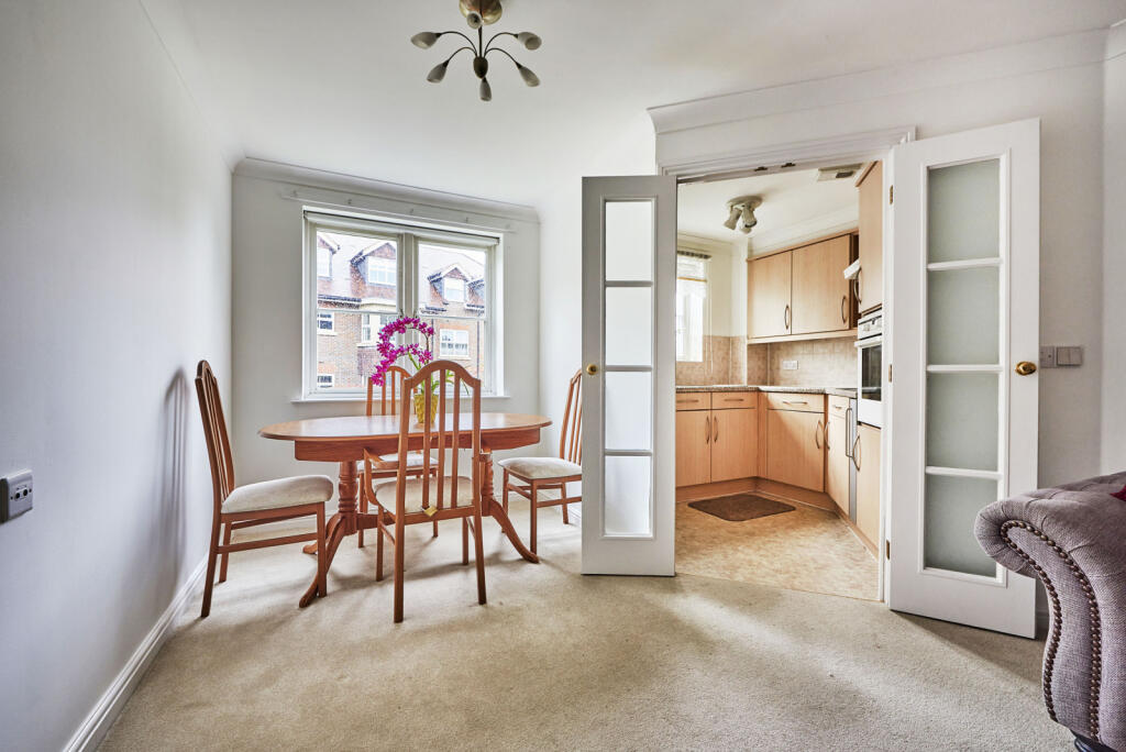 Additional image 4 of Southdown Road, Harpenden, Hertfordshire, AL5