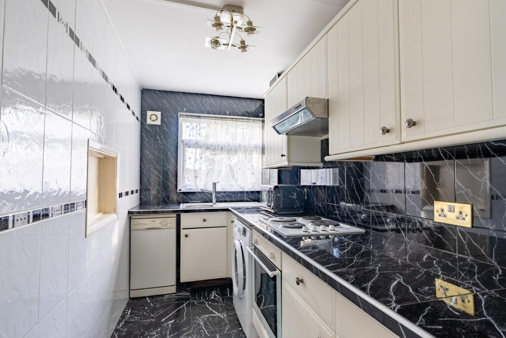 Additional image 3 of Milton Road, Harpenden, Hertfordshire, AL5