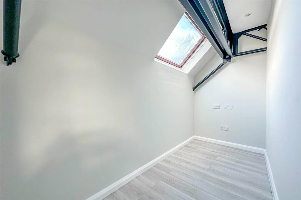 Additional image 8 of Crown House, Crown Street, Redbourn, Hertfordshire, AL3