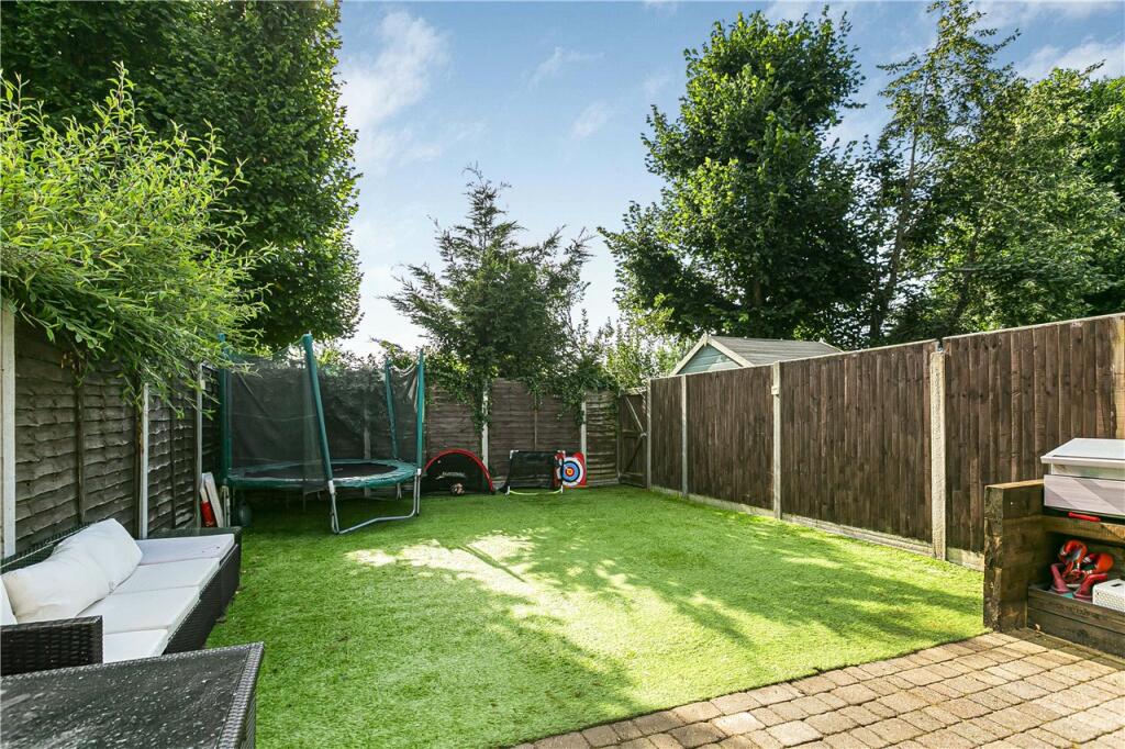Additional image 16 of Becket Gardens, Welwyn, Hertfordshire, AL6