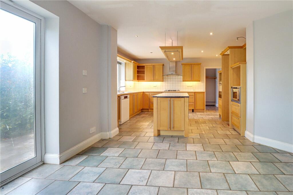 Additional image 4 of Park Avenue North, Harpenden, Hertfordshire