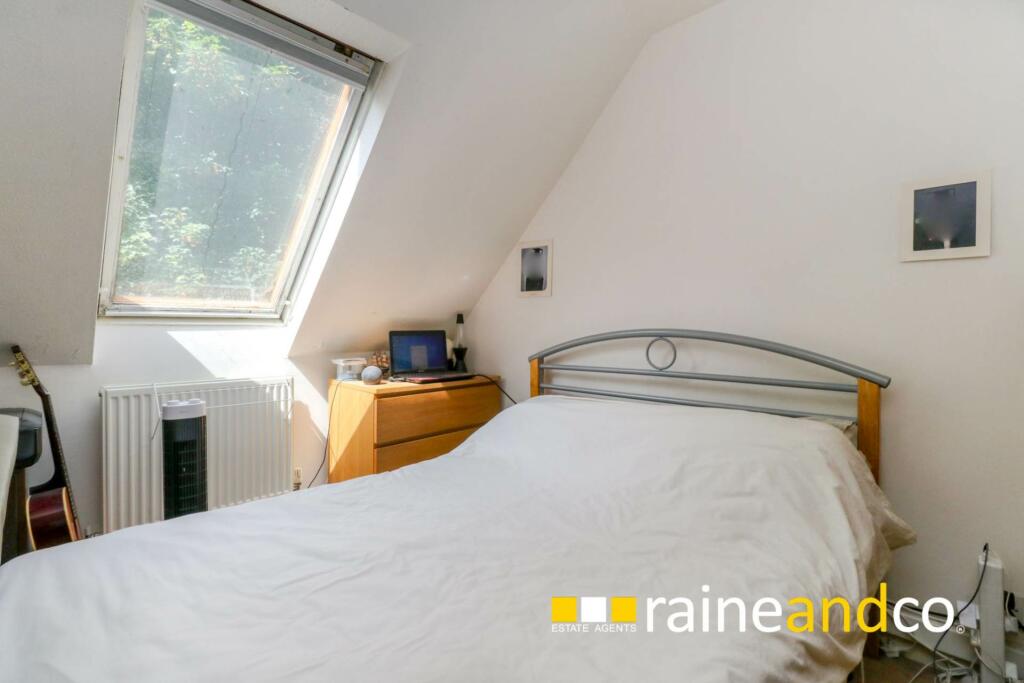 Additional image 6 of Redhall Close, Hatfield