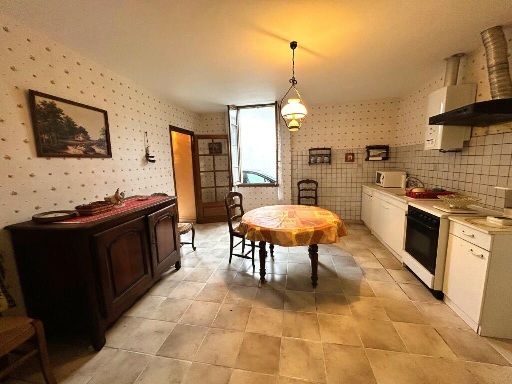 Additional image 3 of 09130 le-fossat, France