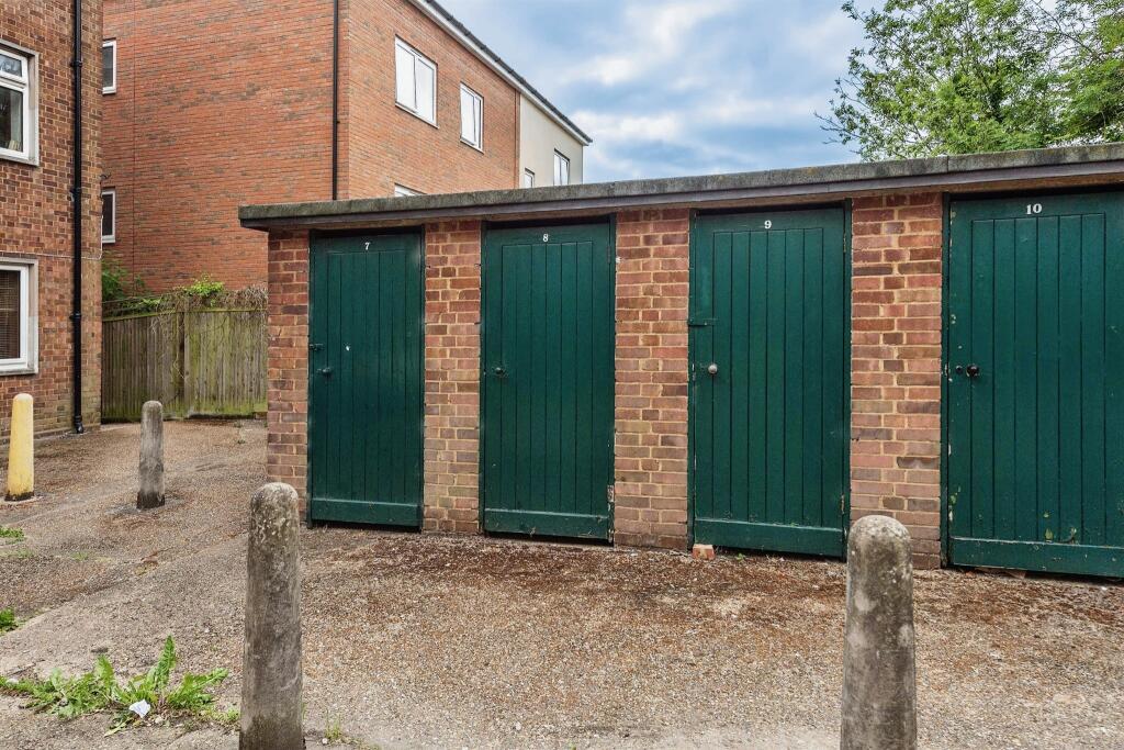 Additional image 15 of Hatfield Road, St. Albans