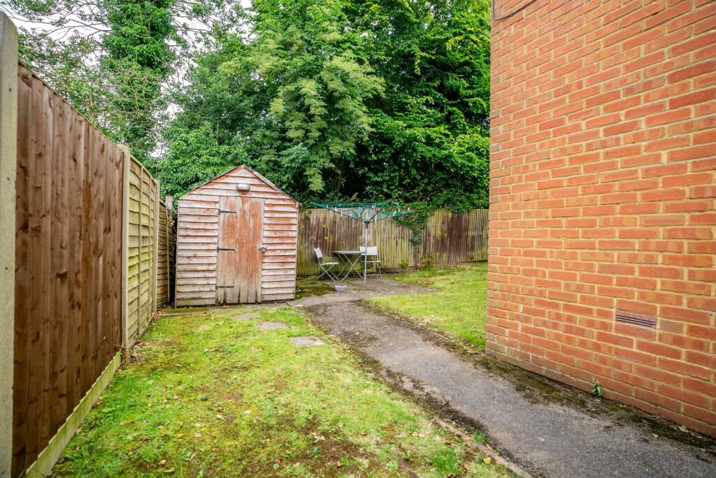 Additional image 10 of Woodlea, Hammers Gate, St. Albans, Hertfordshire, AL2