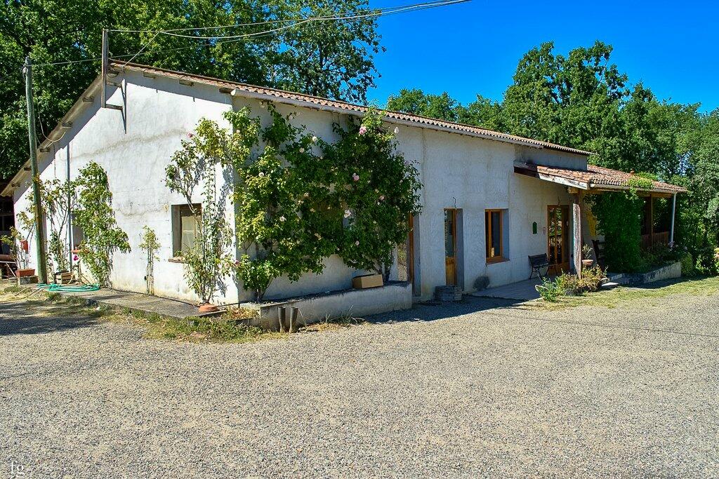 Primary image of Midi-Pyrénées, Tarn-et-Garonne, Lavit, France