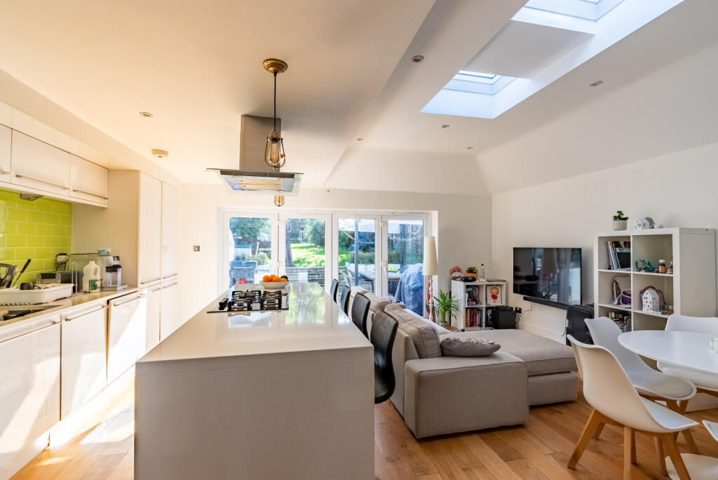 Additional image 2 of Marford Road, Wheathampstead, St. Albans, Hertfordshire, AL4