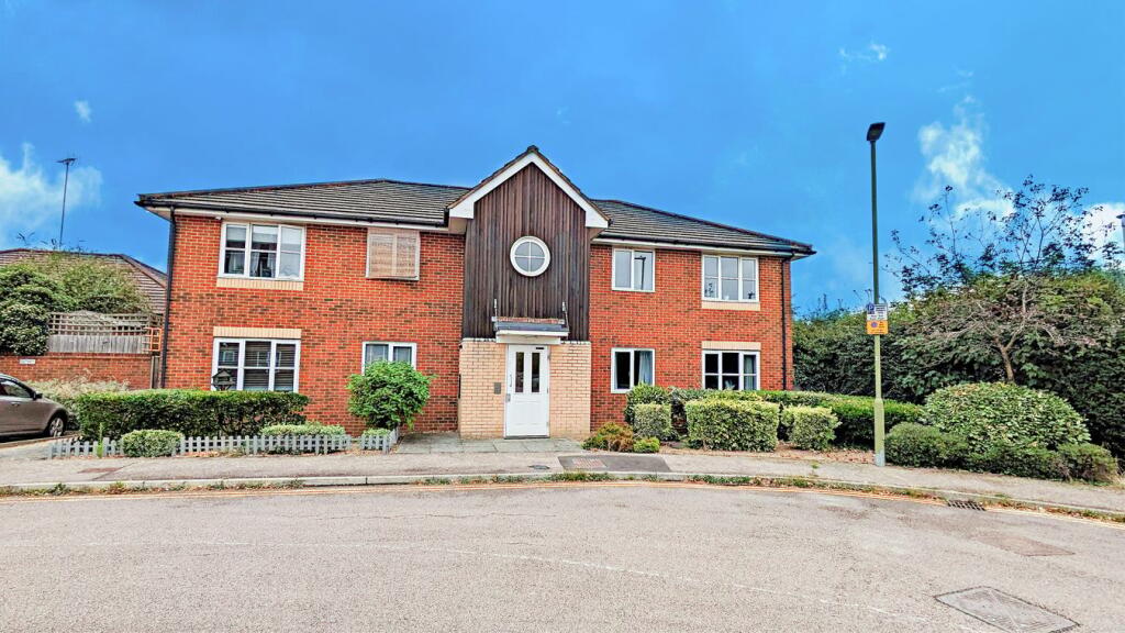 Primary image of Wenham Place, Hatfield, Hertforshire, AL10