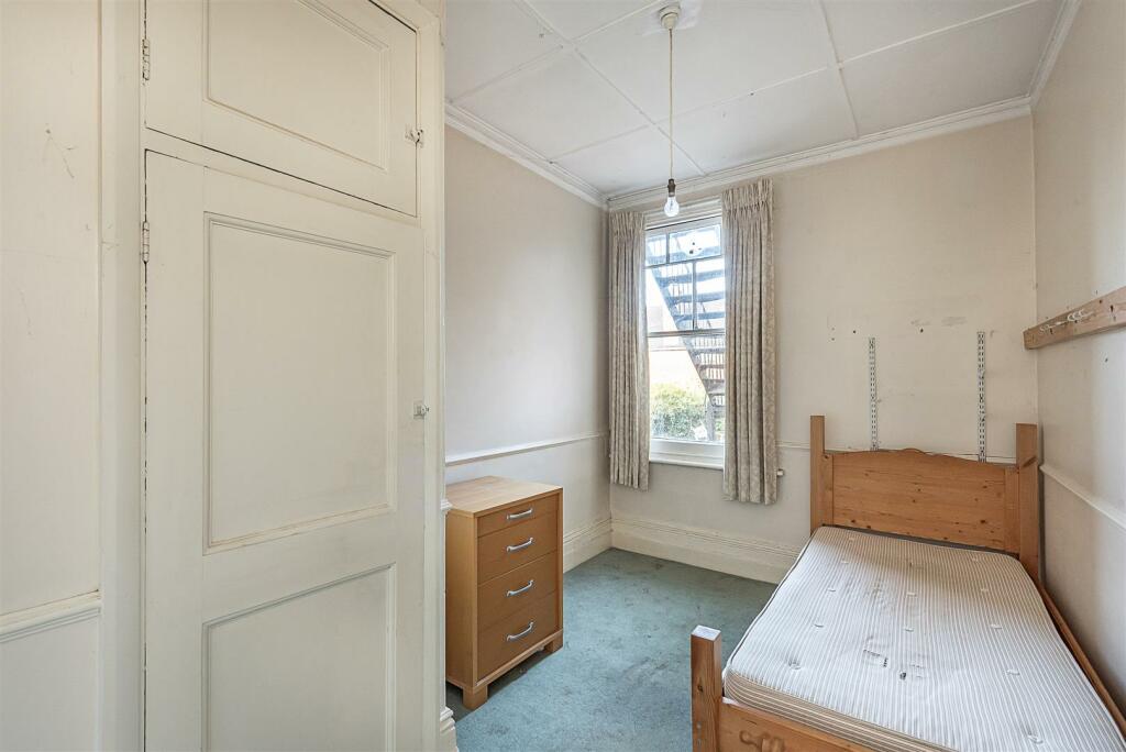 Additional image 11 of Ridgmont Road, St. Albans