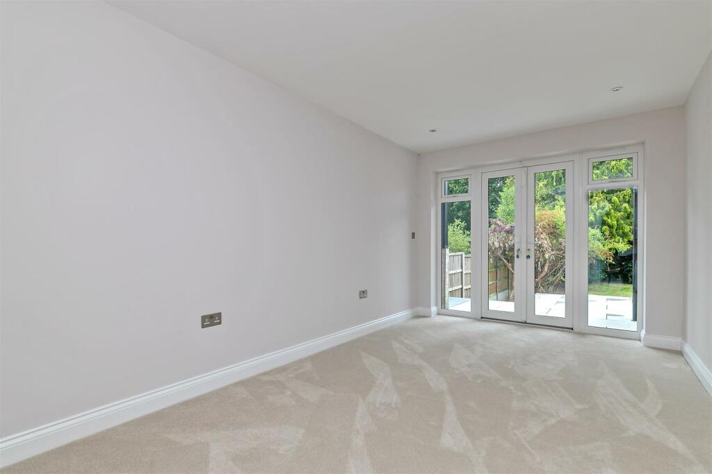 Additional image 19 of Brookmans Avenue, Brookmans Park