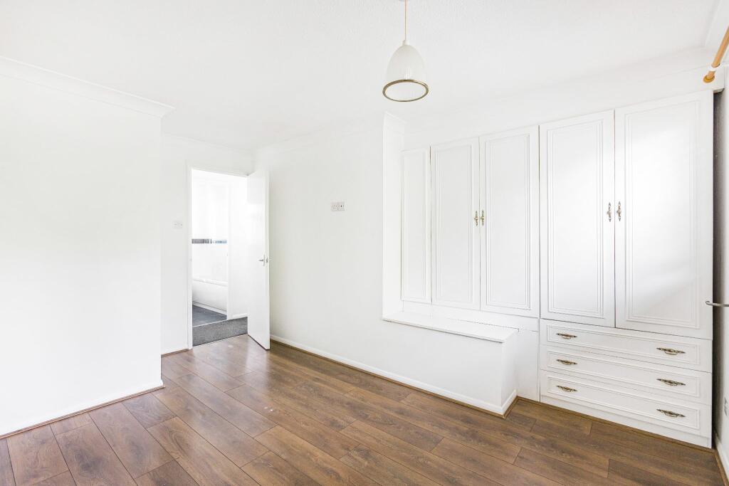 Additional image 9 of Vincenzo Close, Welham Green, AL9