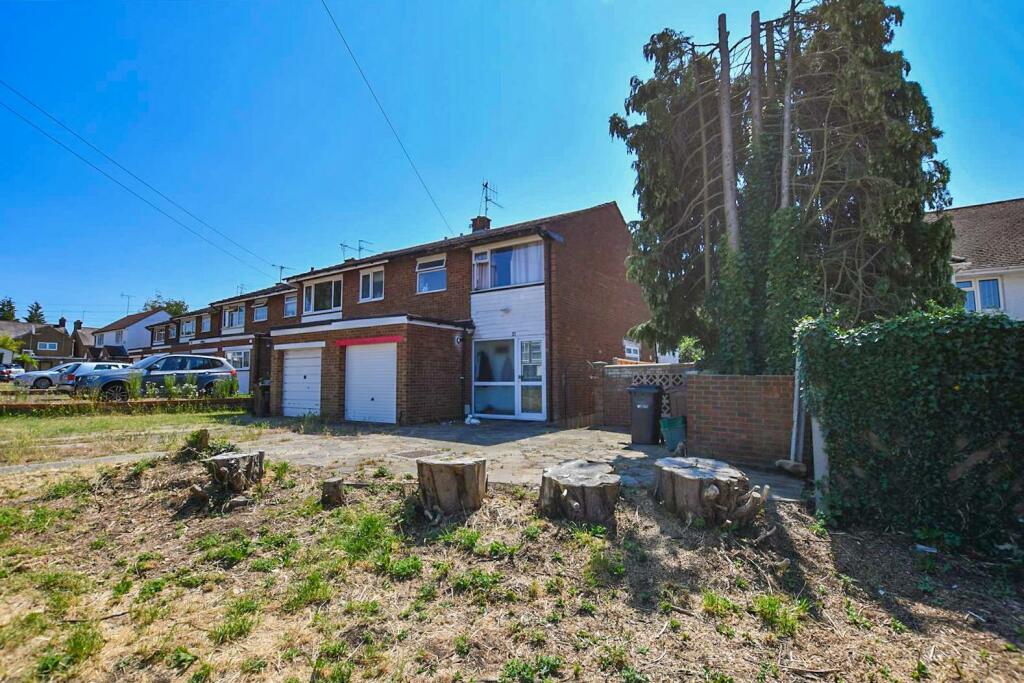 Floral Drive, London Colney, St. Albans