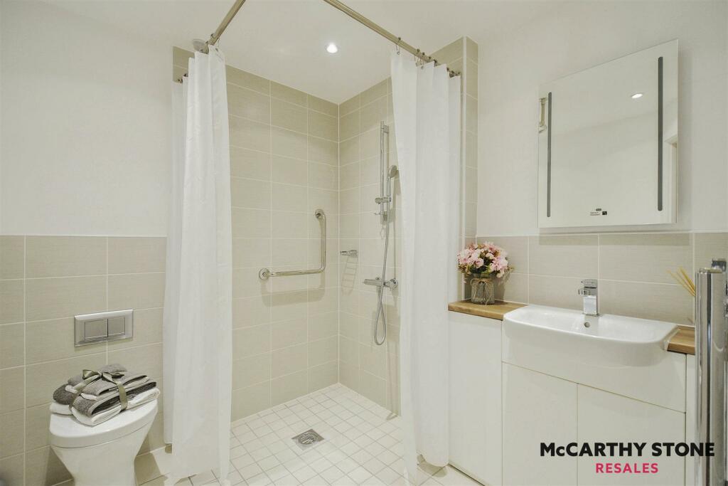 Additional image 16 of Eleanor House, 232 London Road, St Albans, Hertfordshire, AL1 1NR