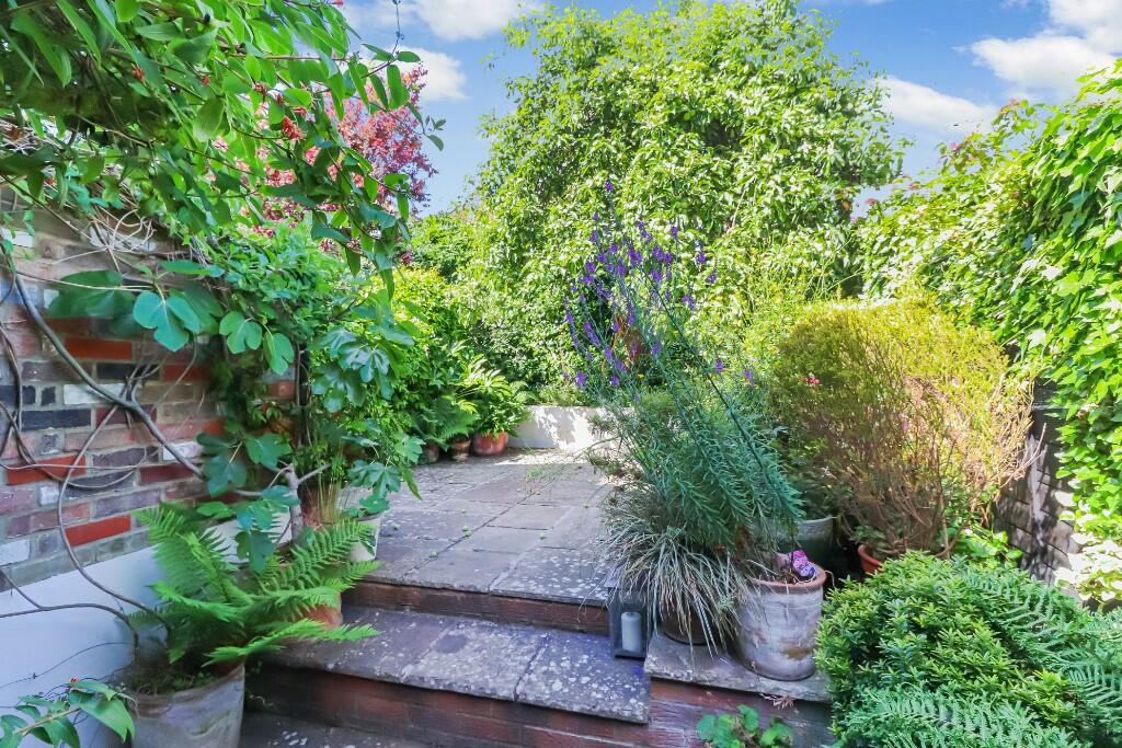 Additional image 12 of Bardwell Road, St. Albans, Hertfordshire, AL1