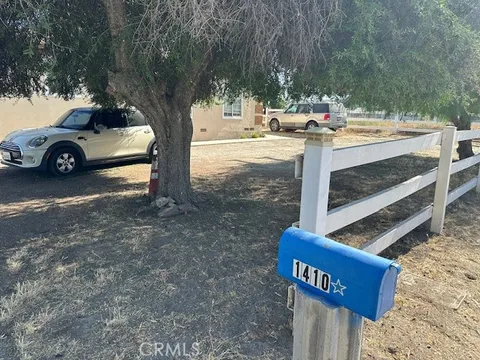 1410 Cottonwood Avenue, San Jacinto, CA 92582