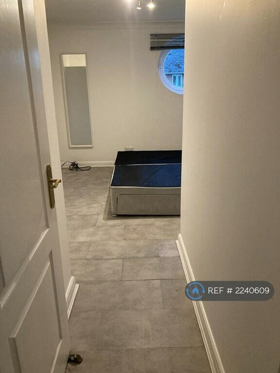 Additional image 16 of Hatfield, Hertfordshire, AL10