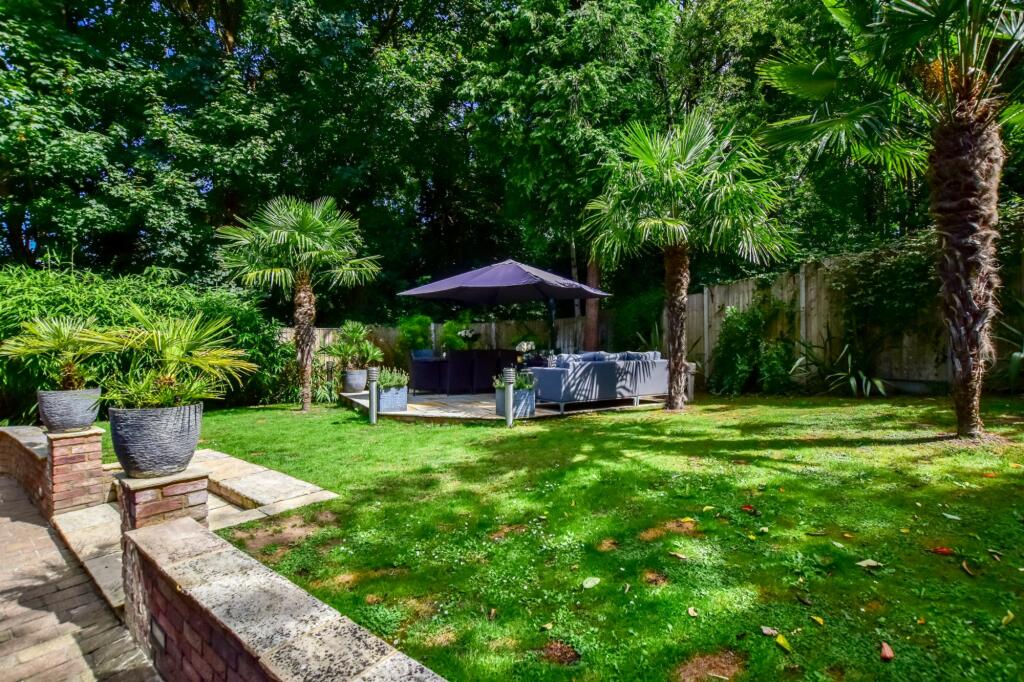 Additional image 12 of Newlyn Close, Bricket Wood, AL2
