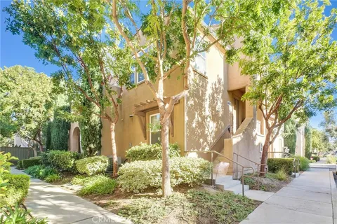 44932 Bellflower Lane Unit 42, Temecula, CA 92592