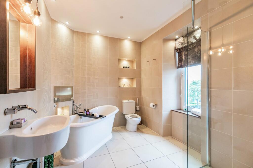 Additional image 18 of Forest Avenue, Aberdeen, AB15