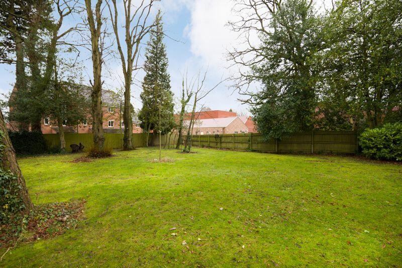 Additional image 12 of Court oak Road, Harborne / Spacious 2nd Floor two bed apartment
