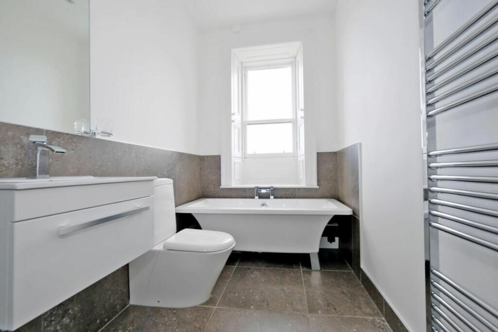 Additional image 4 of Queens Gardens, Aberdeen, AB15