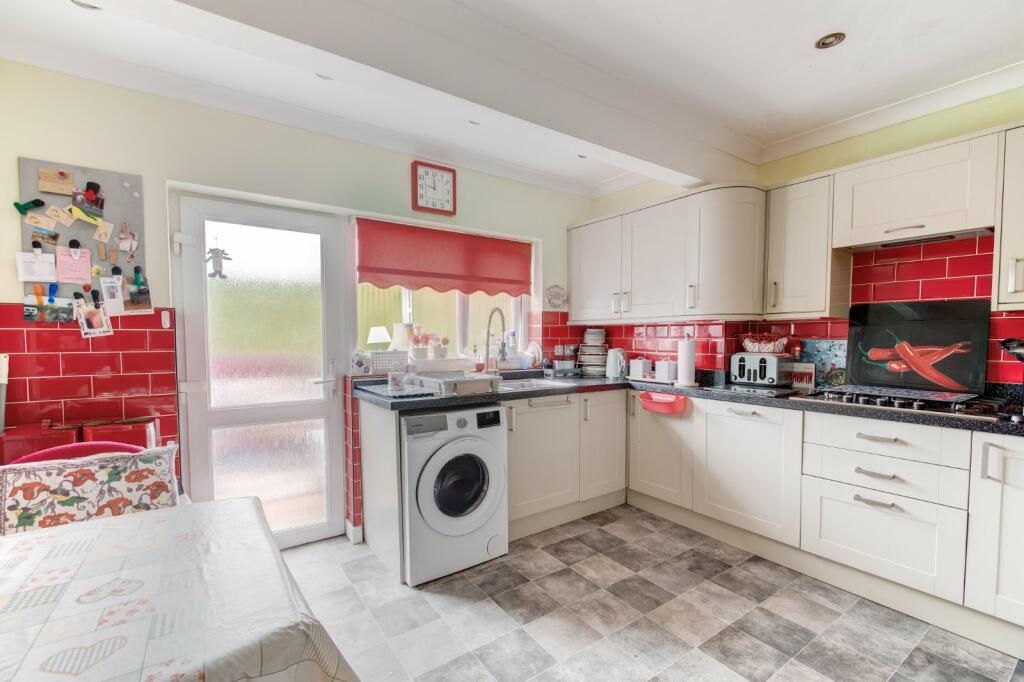 Additional image 2 of Knutswood Close, Birmingham, West Midlands, B13