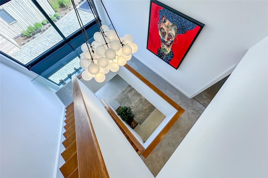 Additional image 13 of Silverwood Barns, St Albans Road, Sandridge, St. Albans, Hertfordshire, AL4