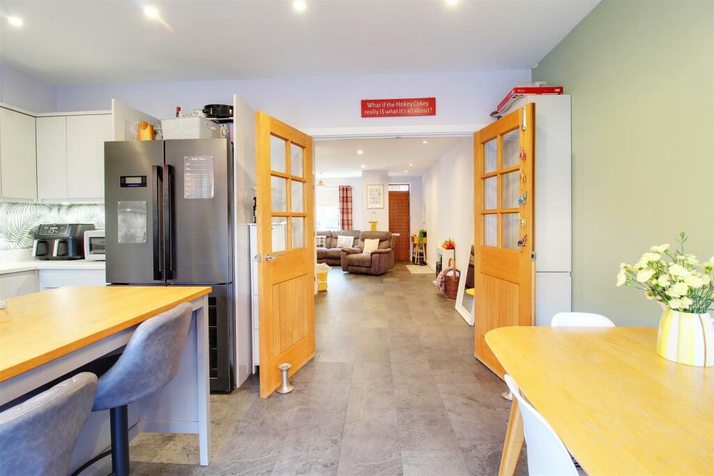 Additional image 12 of Green Close, Brookmans Park