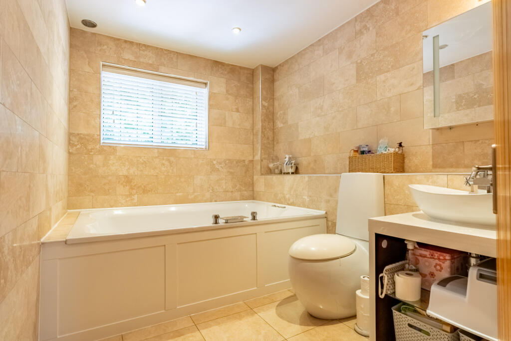 Additional image 18 of London Road, St. Albans, Hertfordshire, AL1