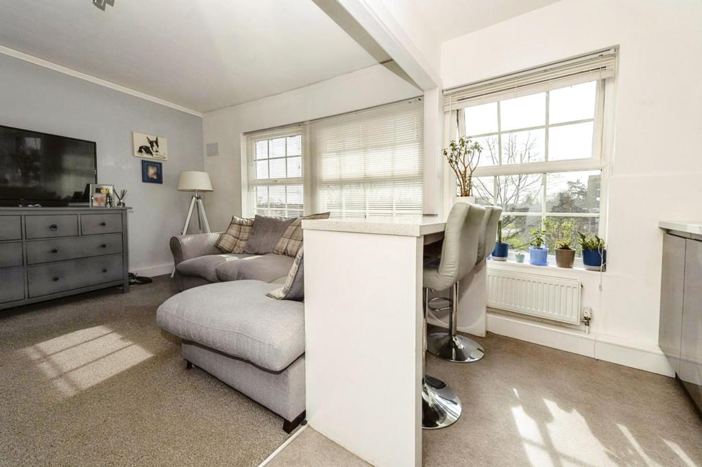 Additional image 8 of Cole Green Lane, Welwyn Garden City