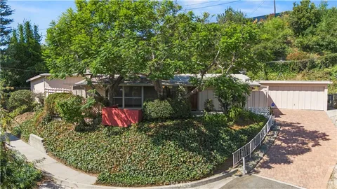 2869 Anchor Avenue, Los Angeles, CA 90064