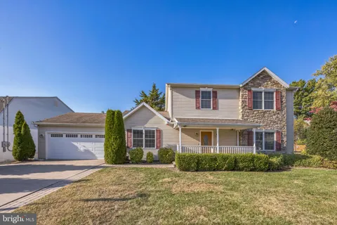 Primary image of 1030 Buttonwood Avenue, Bensalem, PA 19020