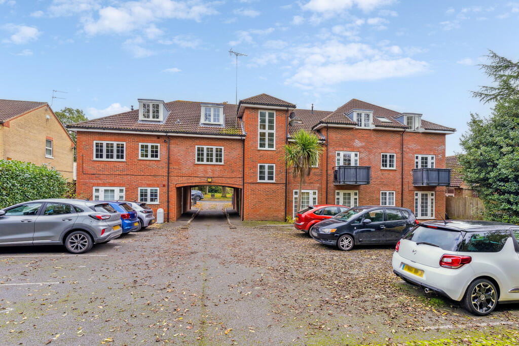 Additional image 15 of Ludwick Way, Welwyn Garden City