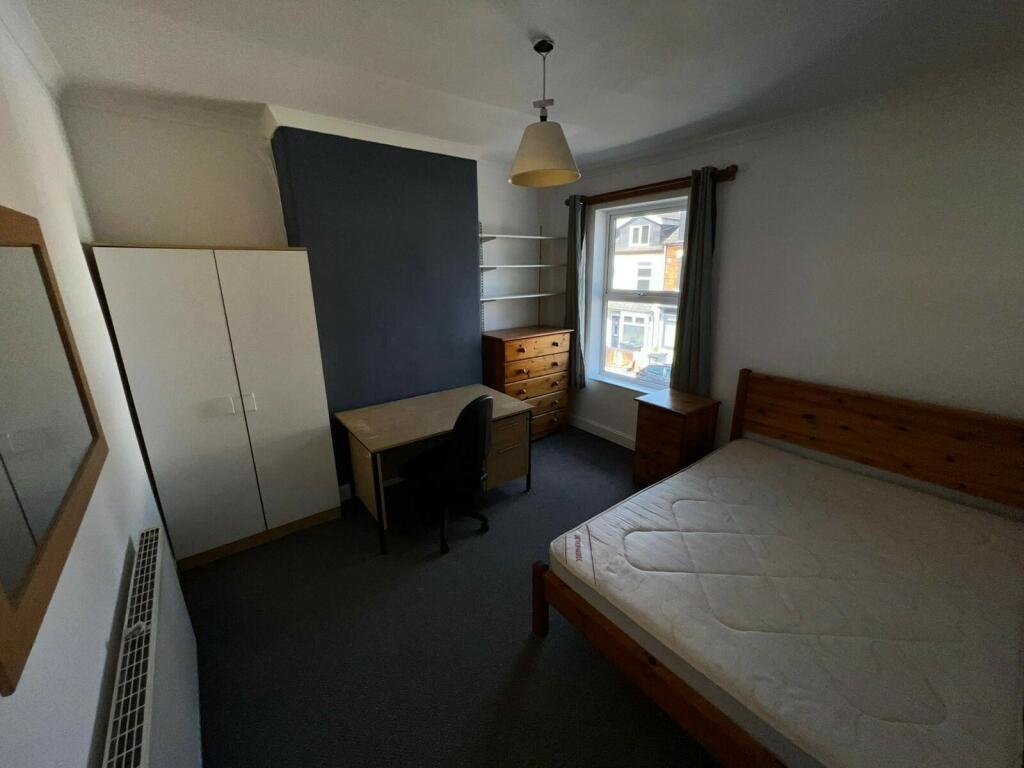 Additional image 8 of Tiverton Road