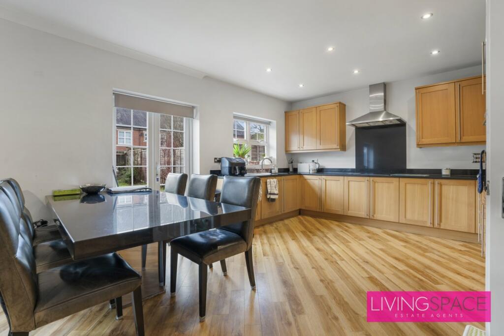 Additional image 17 of Beningfield Drive,