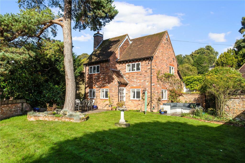 Fishpool Street, St. Albans, Hertfordshire, AL3