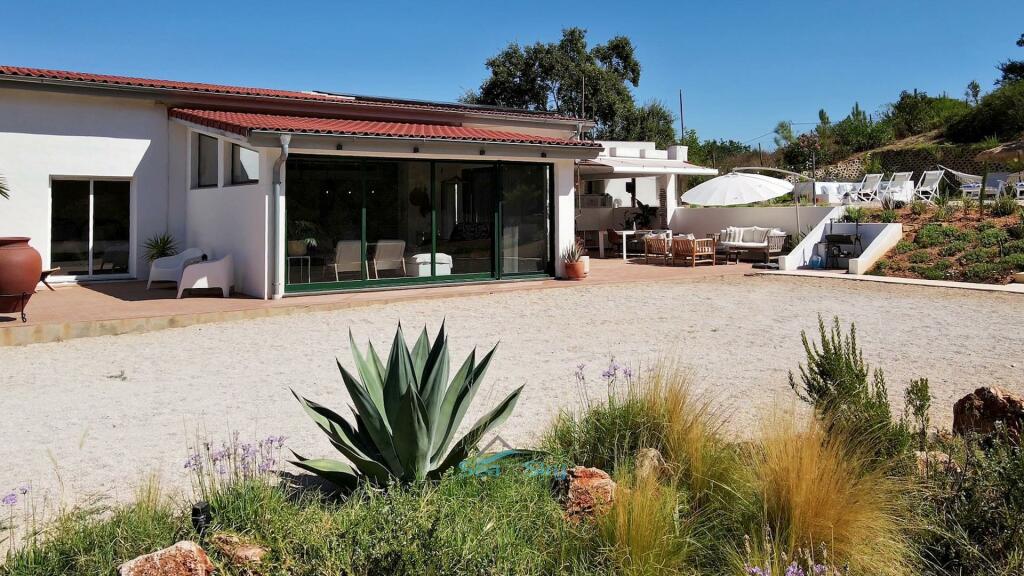 Additional image 2 of Algarve, Porches, Portugal