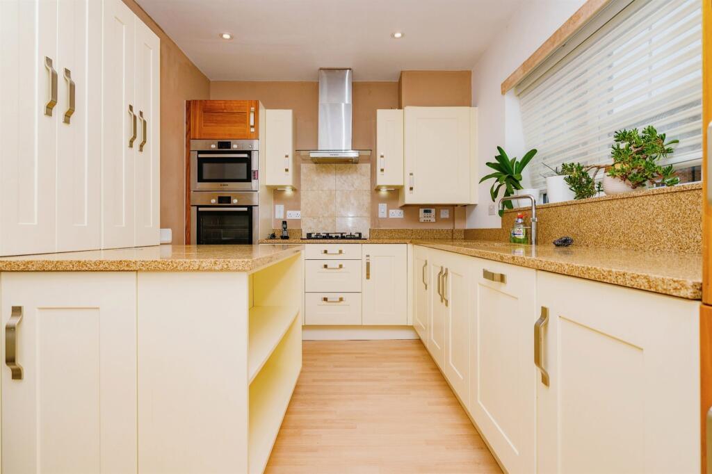 Additional image 6 of King Harry Lane, St. Albans