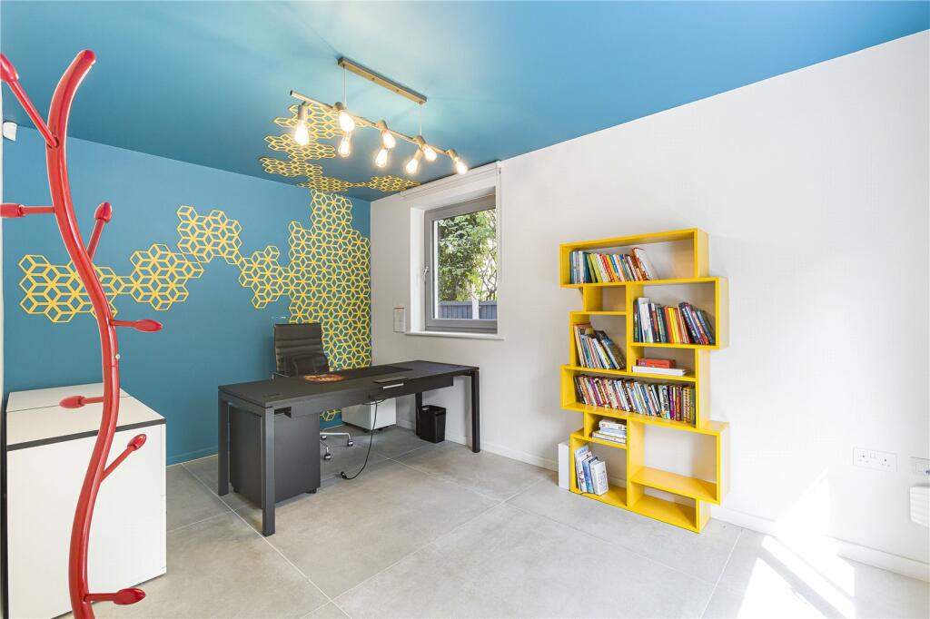 Additional image 7 of Great North Road, Brookmans Park, Hertfordshire, AL9