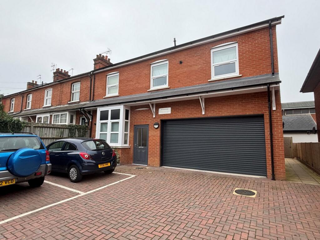 Additional image 5 of High Street, London Colney, AL2