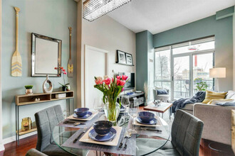 Additional image 5 of 16 Yonge Street