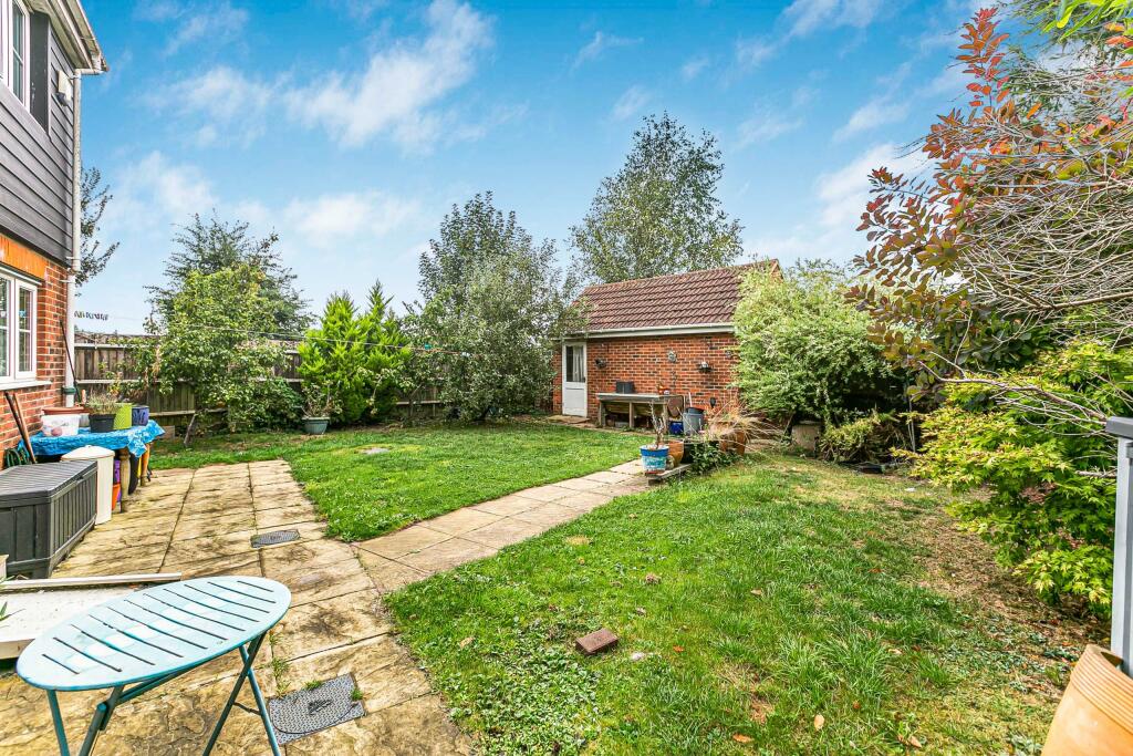 Additional image 33 of Ivy Walk, Hatfield, AL10