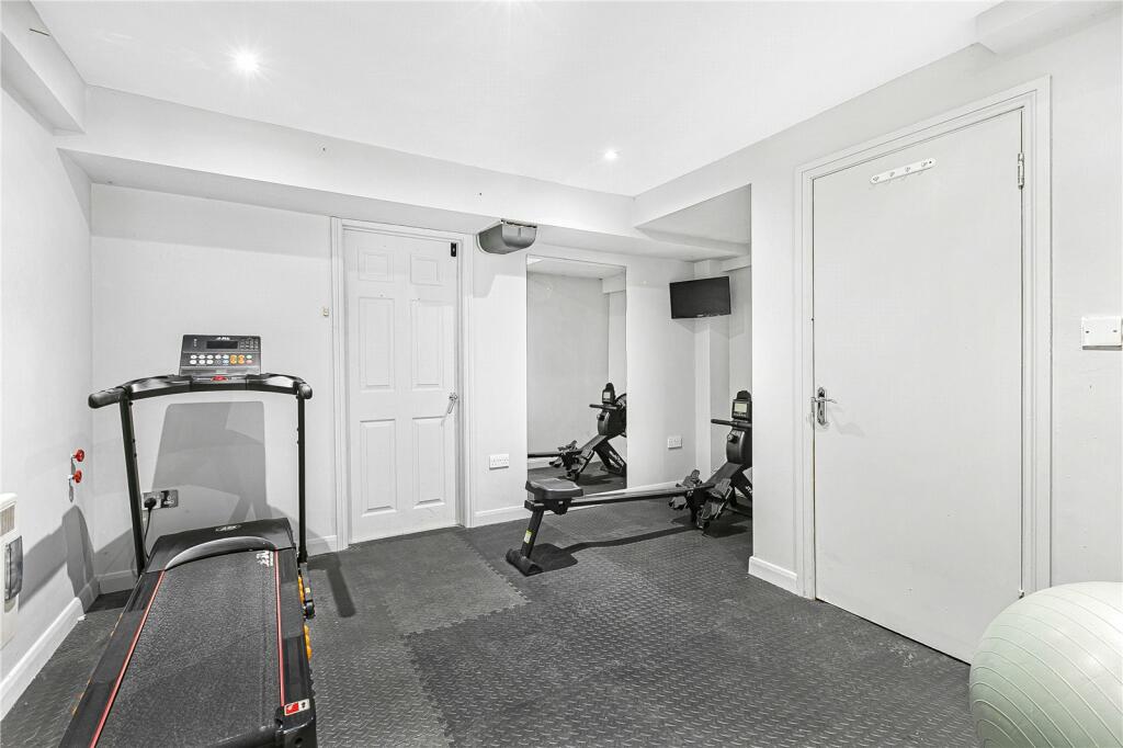 Additional image 8 of Mymms Drive, Brookmans Park, Hertfordshire, AL9